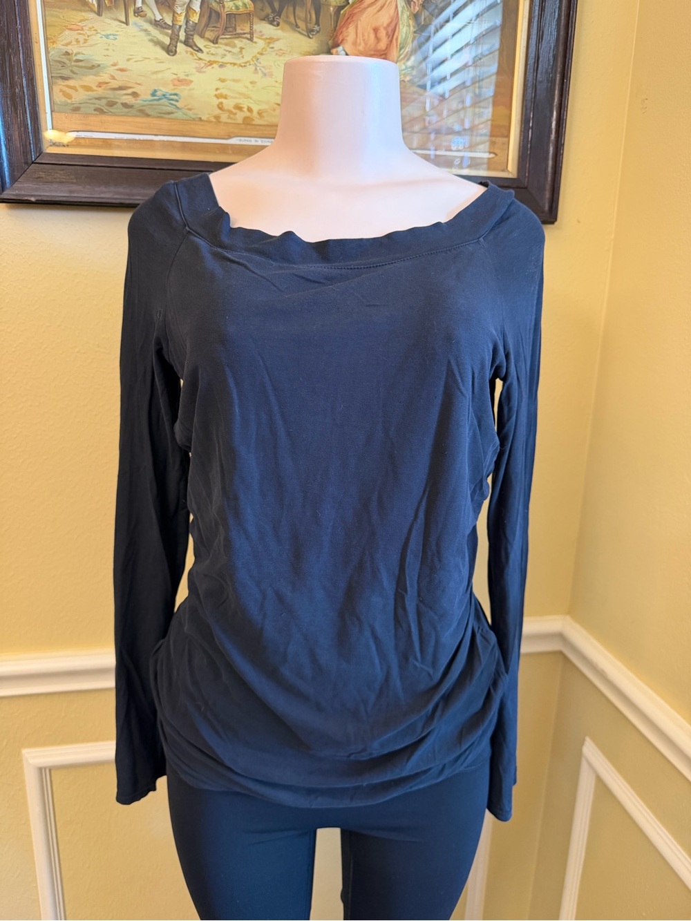 Women’s Long-Sleeve Scoop Neck Top - Navy